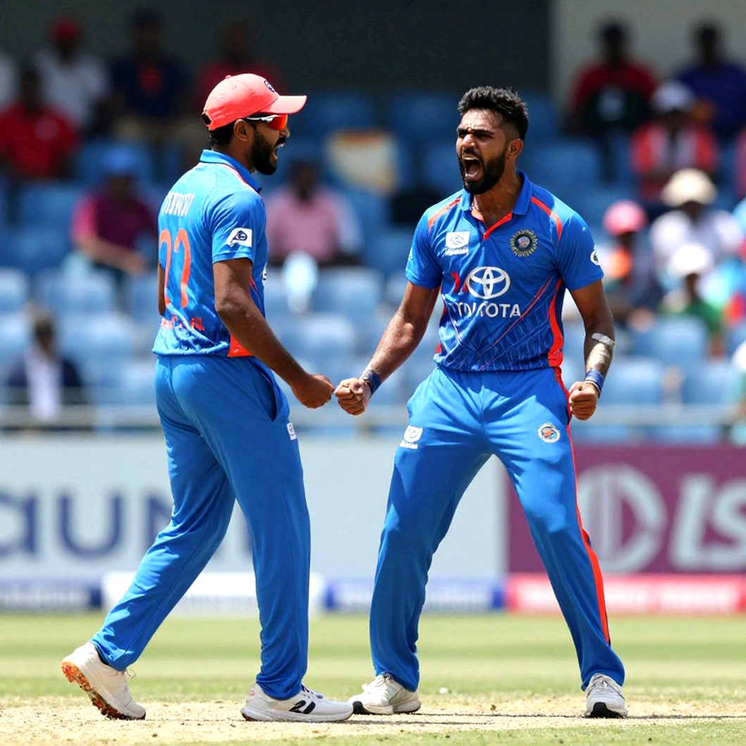 সাউথ আফ্রিকার টেস্টের আগে অস্ট্রেলিয়ার একাদশ: লাবুশেনের সেঞ্চুরির আড়ালে গ্রিনের ফিটনেস-ধাঁধা সাউথ আফ্রিকার টেস্টের আগে অস্ট্রেলিয়ার একাদশ: লাবুশেনের সেঞ্চুরির আড়ালে গ্রিনের ফিটনেস-ধাঁধা