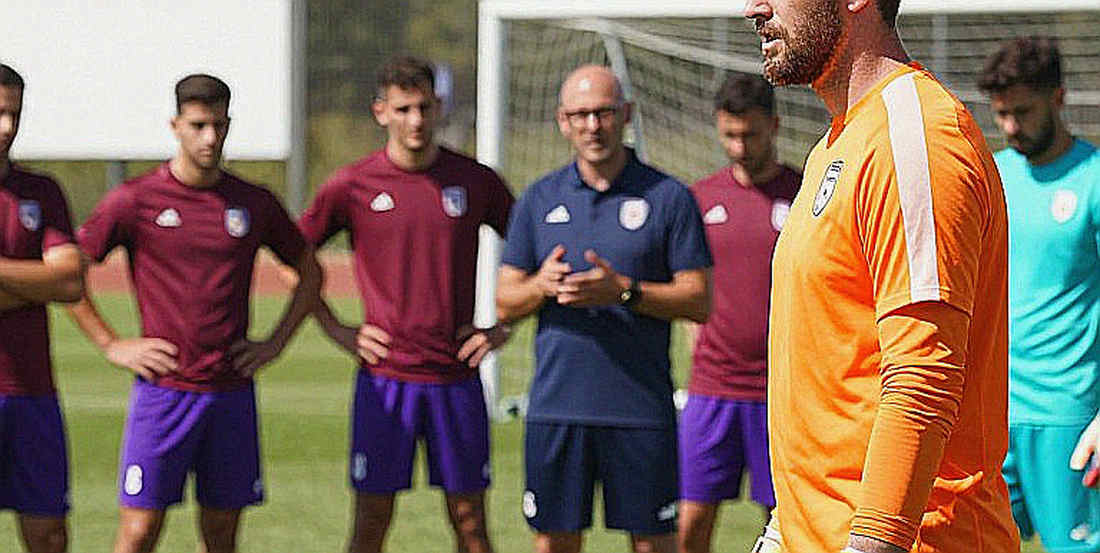 The Weight of an Empty Frame: Reading Football's Silent Data Failure The Weight of an Empty Frame: Reading Football's Silent Data Failure