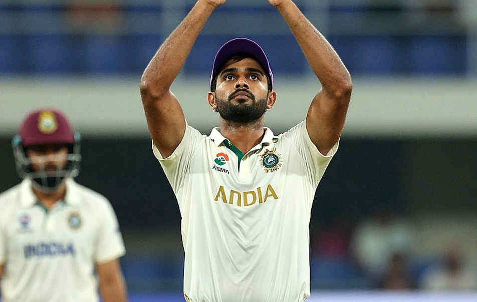 টুর্নামেন্ট প্রিমিয়াম থেকে ভিসার লাইন: দক্ষিণ এশিয়ার ক্রিকেট প্রতিভার ট্রান্সফার করিডোরে টাকার আসল হিসাব